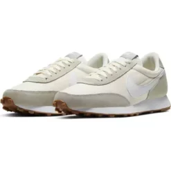 Women's Nike Daybreak Shoes -Sports Shoe Store 19315441434 1